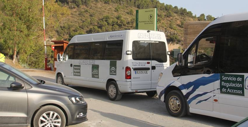 El servicio de transporte de acceso a la playa de Cantarriján desde la CN 340 ya está operativo