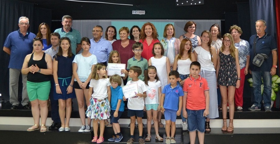 Entregados los premios del III Concurso Escolar Literario y de Dibujo, Araceli Morales