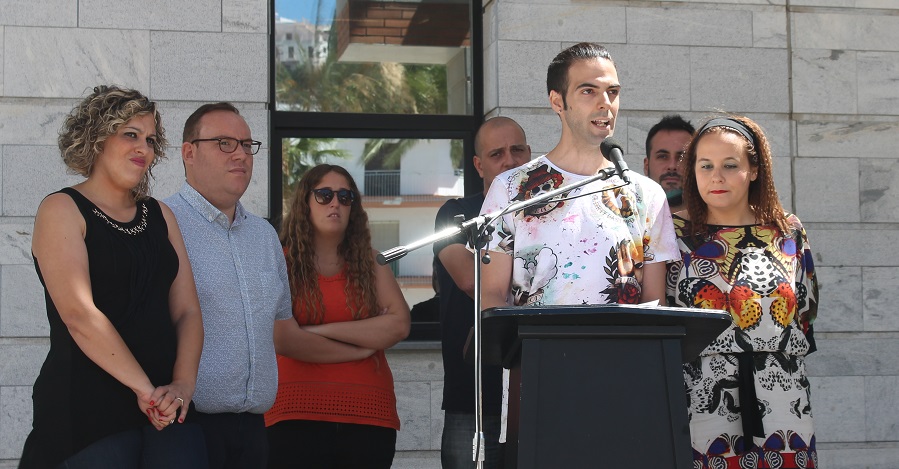 Una concentración reivindica igualdad en el Día Internacional del Orgullo LGTBI