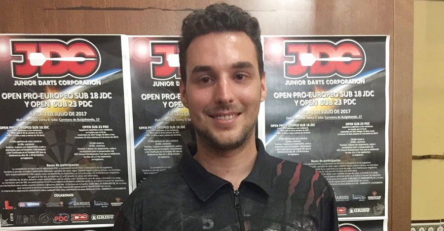 David Medina Puyol gana el 'Campeonato de España Sub 23 de Dardos'