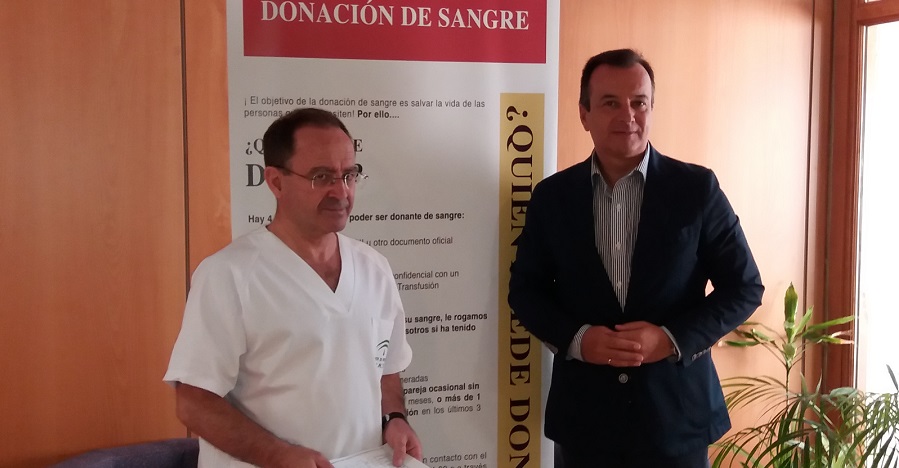 El Centro de Transfusiones de Granada pide donaciones de sangre ante el descenso de los últimos meses