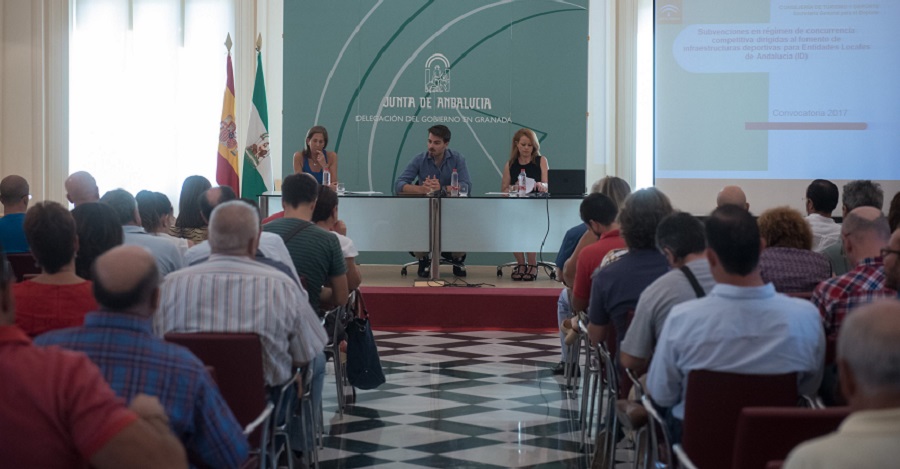 Nueva línea de ayudas de la Junta por valor de 9 millones para las instalaciones deportivas de la provincia