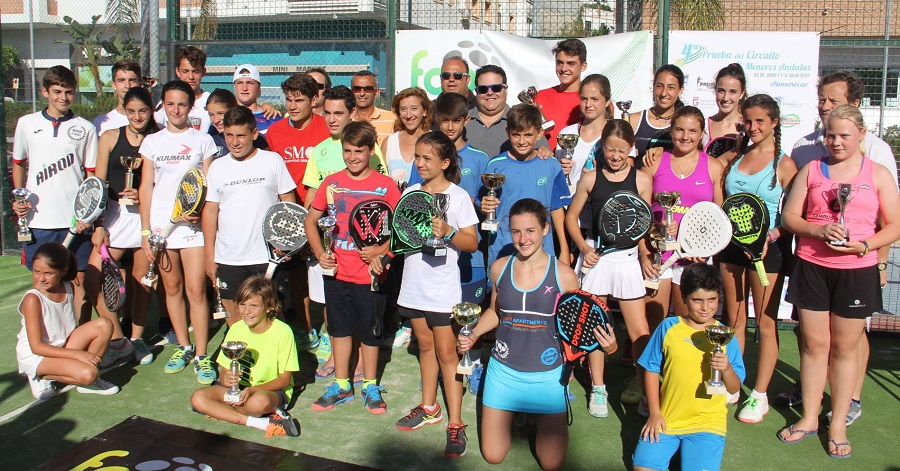 Un total de 240 parejas participaron en el Circuito de Menores Andaluz de Pádel