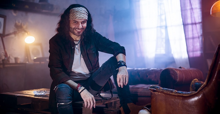 El Arrebato presenta este jueves en la Feria de Motril su último disco, 'Músico de Guardia'