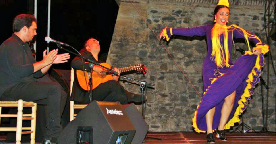 La Herradura celebró su 'VI Velada Flamenca' en homenaje y recuerdo al cantaor Manuel Rodríguez 'El Ruso' (2)