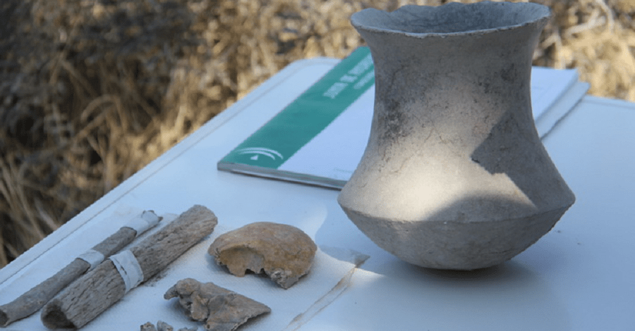 Descubierta en Monte Velilla la tercera necrópolis fenicia de Almuñécar_.png