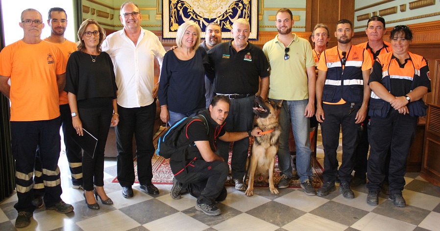 La agrupación local de Protección Civil y la asociación SOS Desaparecidos España firman un acuerdo de colaboración