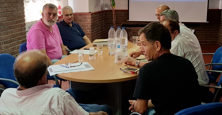 La Junta Directiva elige la nueva imagen de la Asociación de Chiringuitos