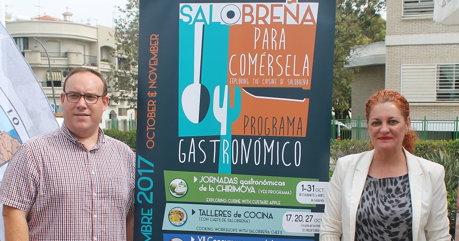 Salobreña apuesta por nuevos recursos para el viajero en el Día Intl. del Turismo