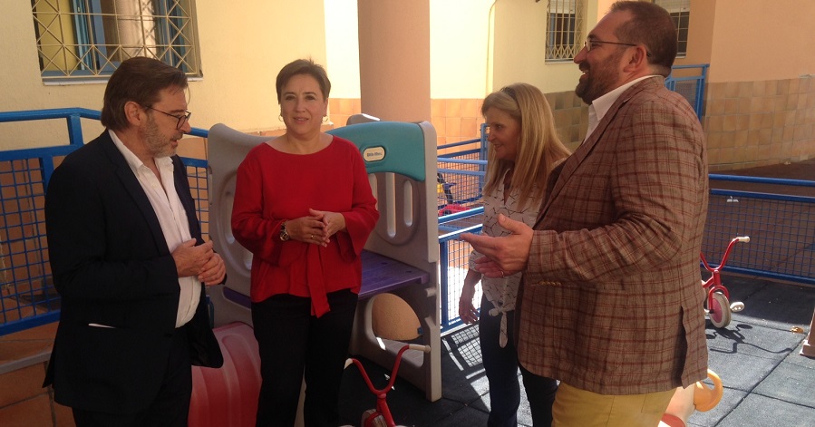 Sandra García, delegada del Gobierno de la Junta en Granada, durante la apertura del curso en la Escuela ‘Portal de Belén_