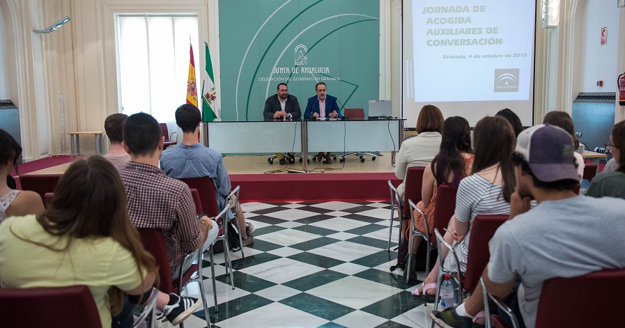 124 jóvenes de 10 nacionalidades reforzarán las destrezas orales en los centros bilingües de la provincia