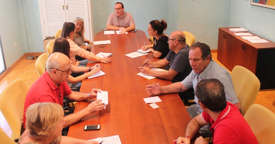 El Consejo Escolar de Salobreña celebra una reunión extraordinaria