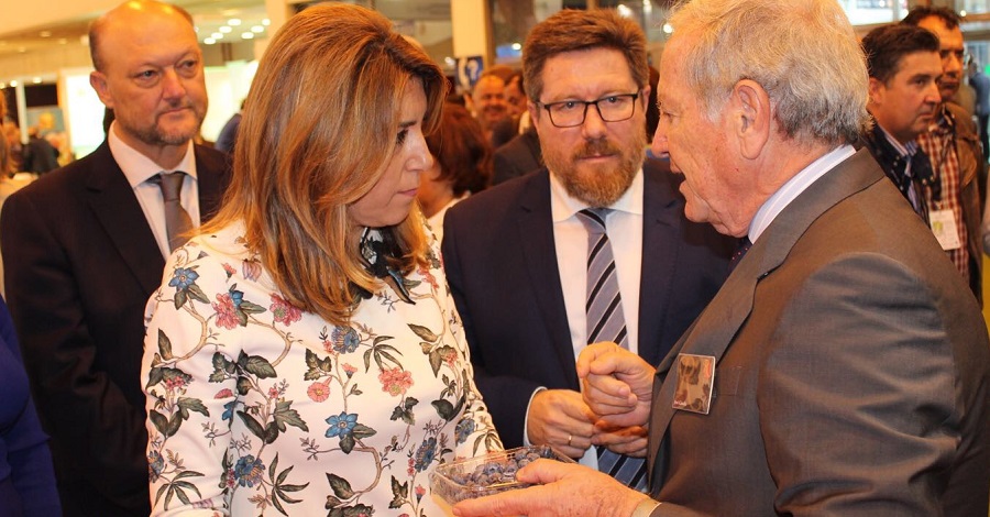 Susana Díaz destaca el liderazgo en mercados internacionales de las frutas y hortalizas de Andalucía