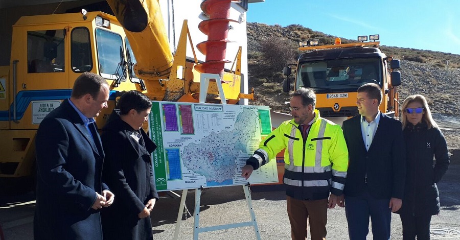 La Junta activa el plan para garantizar la circulación en carreteras en caso de nevadas y heladas con 500 técnicos y 230 máquinas