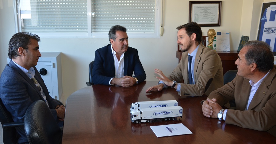 La Junta define a la cooperativa Comotrans de Motril como uno de los “buque insignia” de la economía social