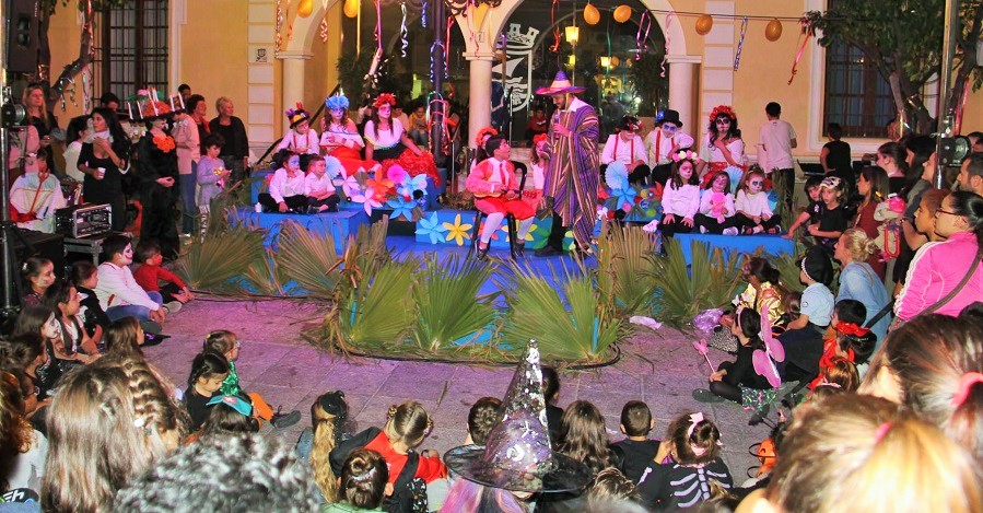 Terror y diversión para todos los públicos en la noche de Halloween (2)