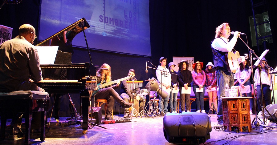 El Calderón acogió el concierto ‘Las Sin Sombrero_ de Paco Damas, homenaje a las poetisas de la Generación del 27