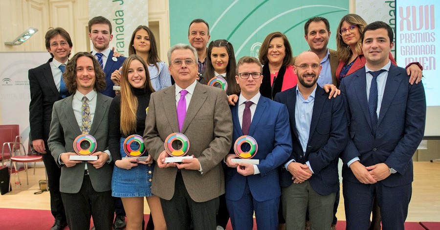 El músico electrónico Kid Simius, la asociación Babel y la futbolista Laura Pérez, premios Granada Joven_