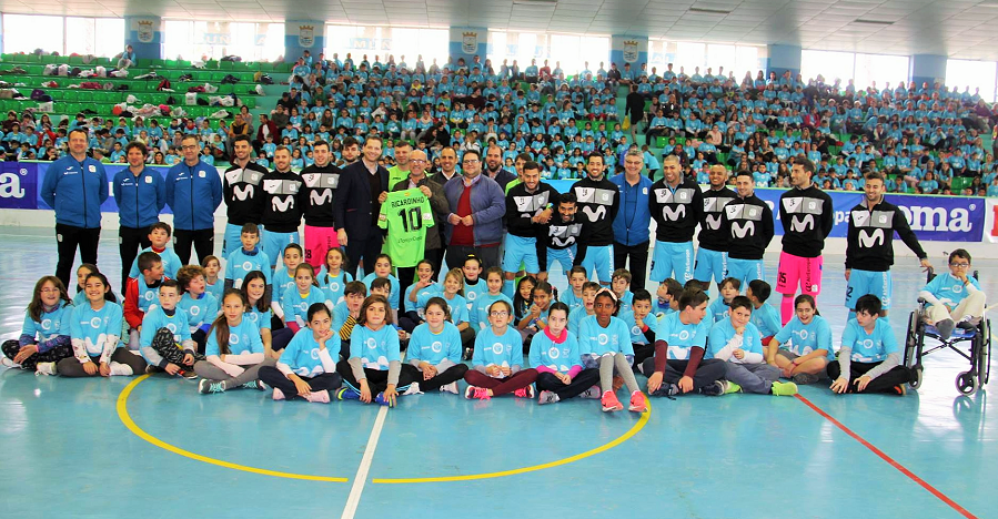 Almuñécar se volcó con la gira Movistar Megacracks