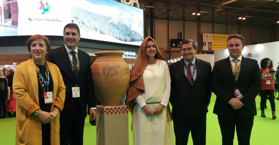 Digitalización y las redes para enriquecer la oferta turística de Granada y ganar visibilidad, apuesta de la Junta en Fitur