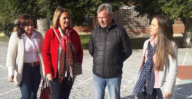 El PP visita la Fabriquilla y pide a Almón que continúe los trabajos de mejoras iniciados por los populares
