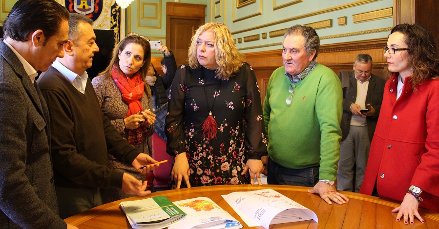 Buena disposición de la Junta para el desbloqueo de la ampliación del suelo cultivable para invernaderos