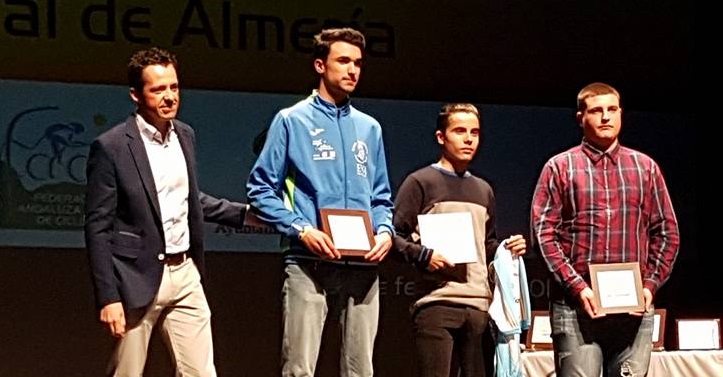 Ciclismo_Entrega de premios de los circuitos provinciales de carretera de Almería