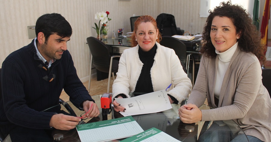 El Centro Guadalinfo de Salobreña programa más de un centenar de actividades para este año