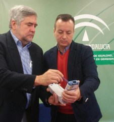 Los granadinos valoran con un 9,4 sobre diez el servicio recibido por los equipos de emergencias sanitarias 061