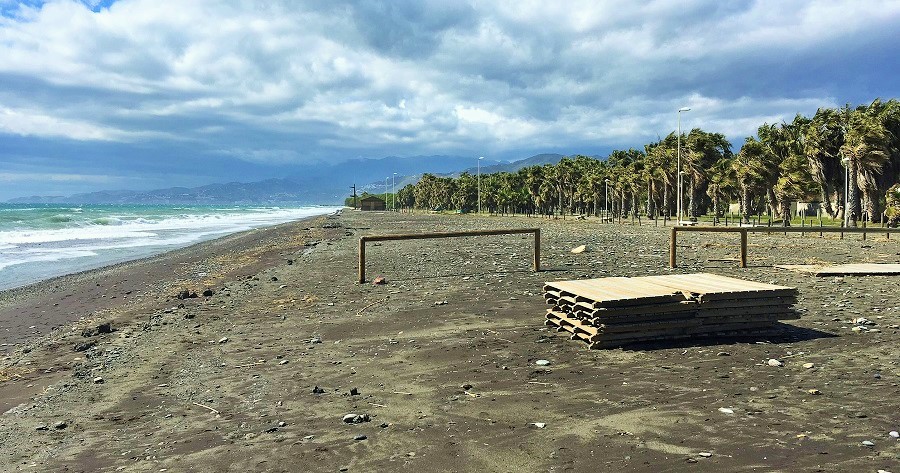 El Ayto. de Motril trabaja en reparar los daños causados por el temporal