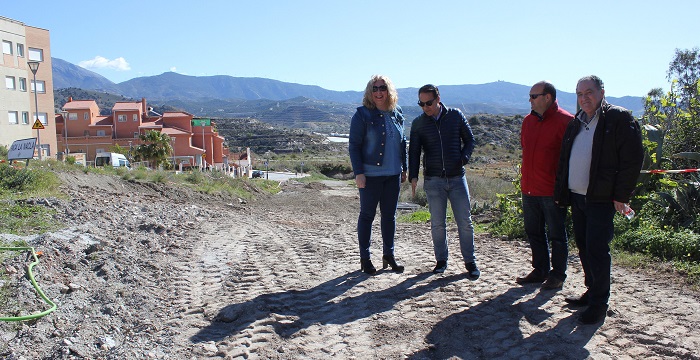 La urbanización de San Nicolás, en La Nacla, dispondrá de red de saneamiento y de abastecimiento