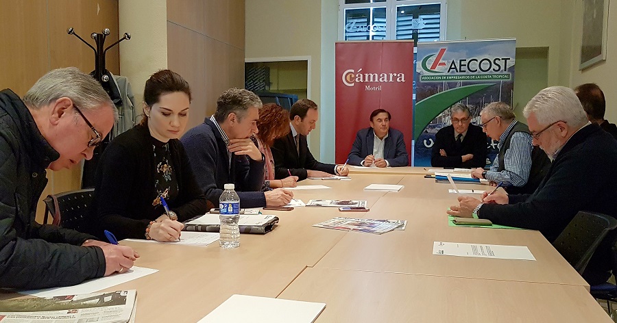 Los regadíos a cubrir tras la finalización de estas conducciones podrían ascender a 19027 hectáreas en total.jpg