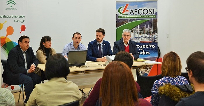 La Junta anima a las Pymes de la Costa a presentar proyectos para la mejora en los sectores industrial y agrícola