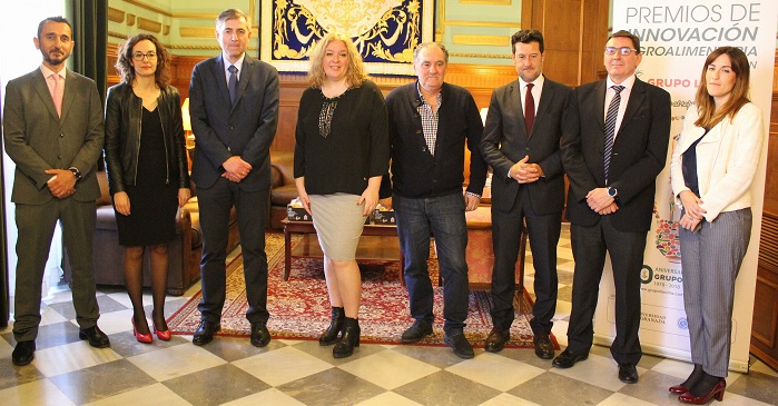 Premio de Innovación Agroalimentaria para investigadores, agricultores y empleados del Grupo La Caña.jpg