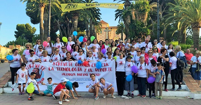 Más de 200 personas realizan la Marcha por la Igualdad por las calles de Motril