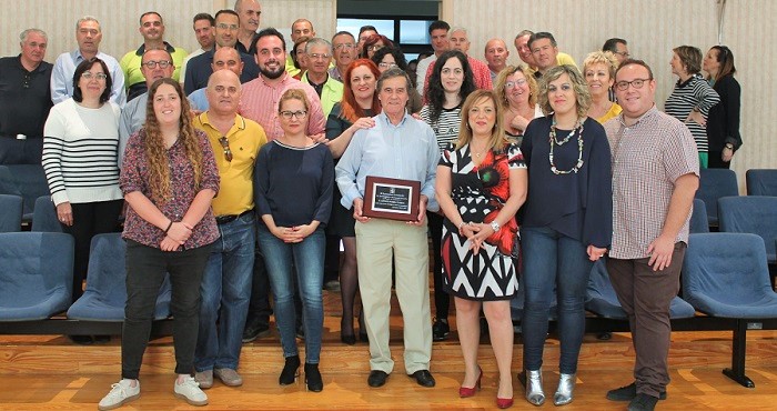 Salobreña rinde homenaje a trabajadores jubilados por el Día de Santa Rita