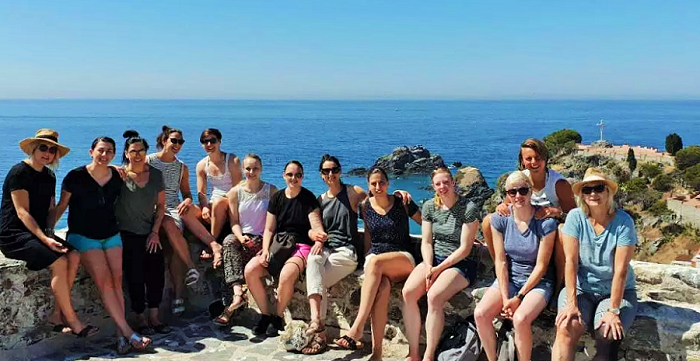 Jugadoras de balonmano del Borussia Dortmund visitan Almuñécar.png