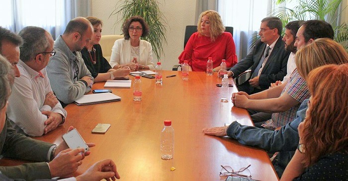María Isabel Baena, viceconsejera de Salud, visita el Ayuntamiento de Motril.jpg
