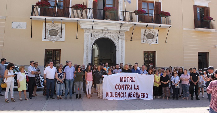 Motril condena el asesinato de una mujer en Guadahortuna.jpg