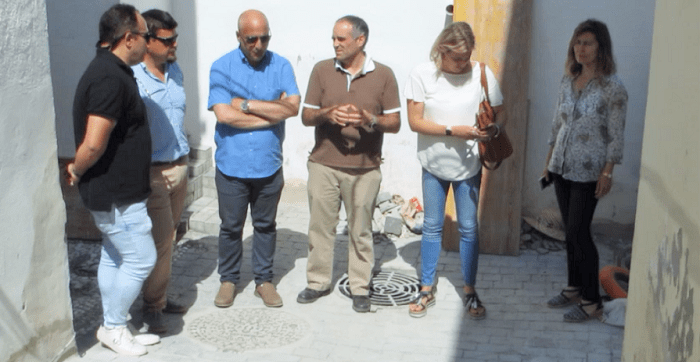 Sergio García visita La Herradura para supervisar la marcha de la obras que viene ejecutando la Mancomunidad
