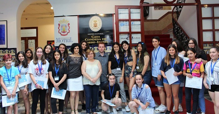 Una veintena de estudiantes del IES José Martín Recuerda se forman como Mediadores para la Convivencia.jpg