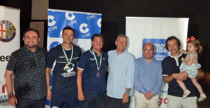 Éxito de participación en el I Torneo de Pádel COPE Motril.jpg