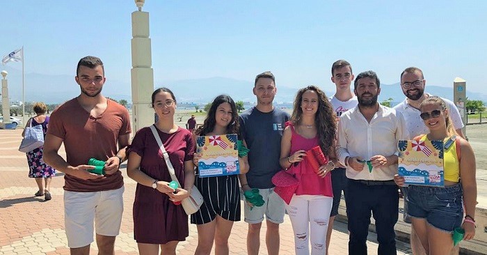 Campaña Juventudes Socialistas 'Cuida y respeta la playa'.jpg