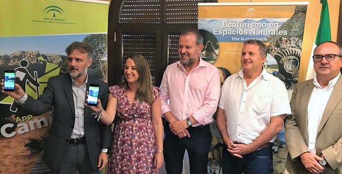 Aplicación móvil con información de los senderos que atraviesan los espacios naturales andaluces