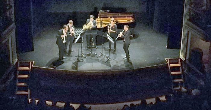 Arranca Música Sur con un colosal concierto inaugural en el Calderón que emociona a un entregado público