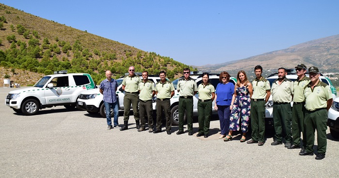 La Junta entrega seis nuevos vehículos a los agentes de Medio Ambiente.jpg