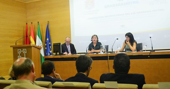 Sandra García insta a unir el sol y la nieve “en un sólo producto turístico que nos hace únicos en el Sur de Europa“