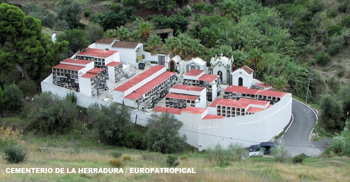 Cementerio de La Herradura.jpg