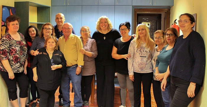 La alcaldesa visita los Talleres de Adultos de Las Angustias y Cerrillo Jaime.jpg