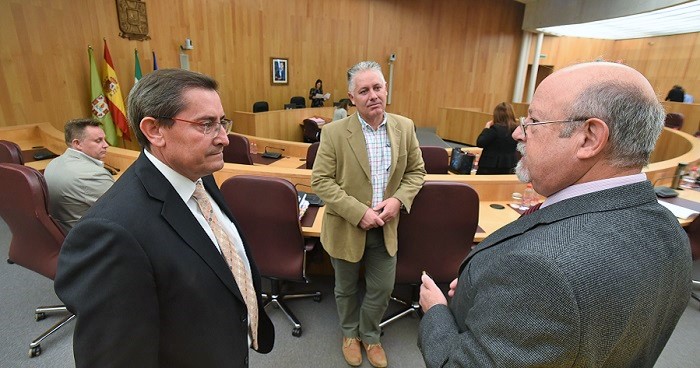 La Diputación de Granada reclama el servicio ferroviario a Barcelona, suprimido en 2015.jpg